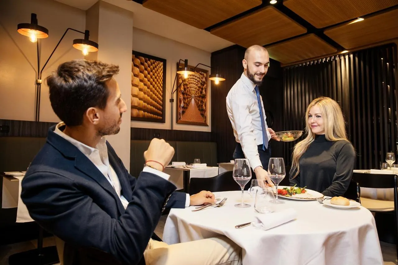 Novotel Parma Centro Hotel