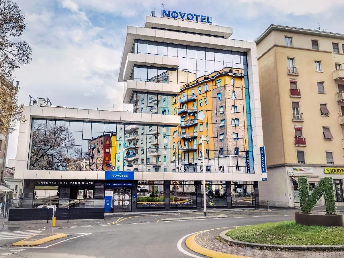 **** Hotel Novotel Parma Centro Italy