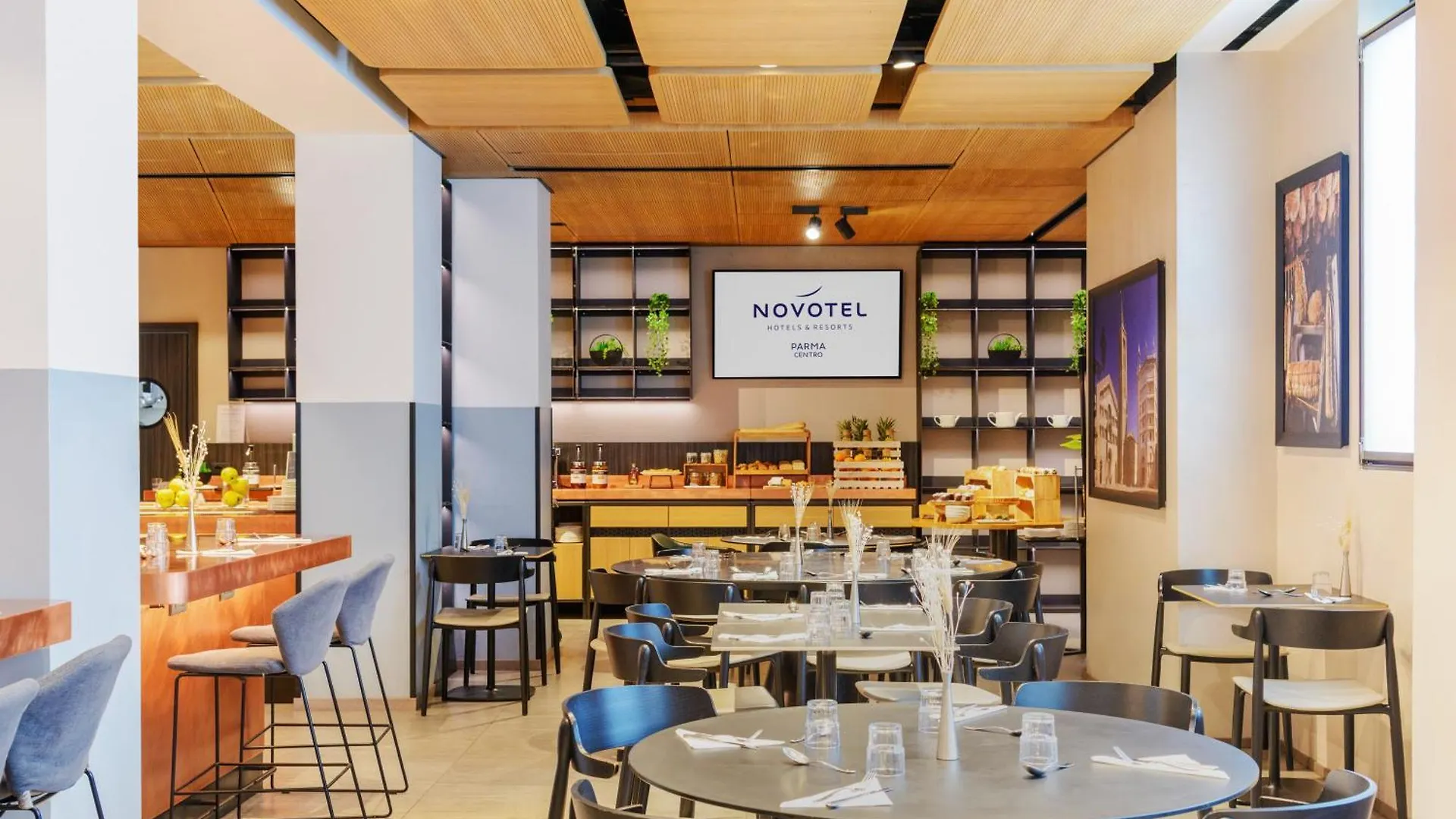 **** Hotel Novotel Parma Centro Italy