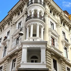 Le Petit Hotel Roma