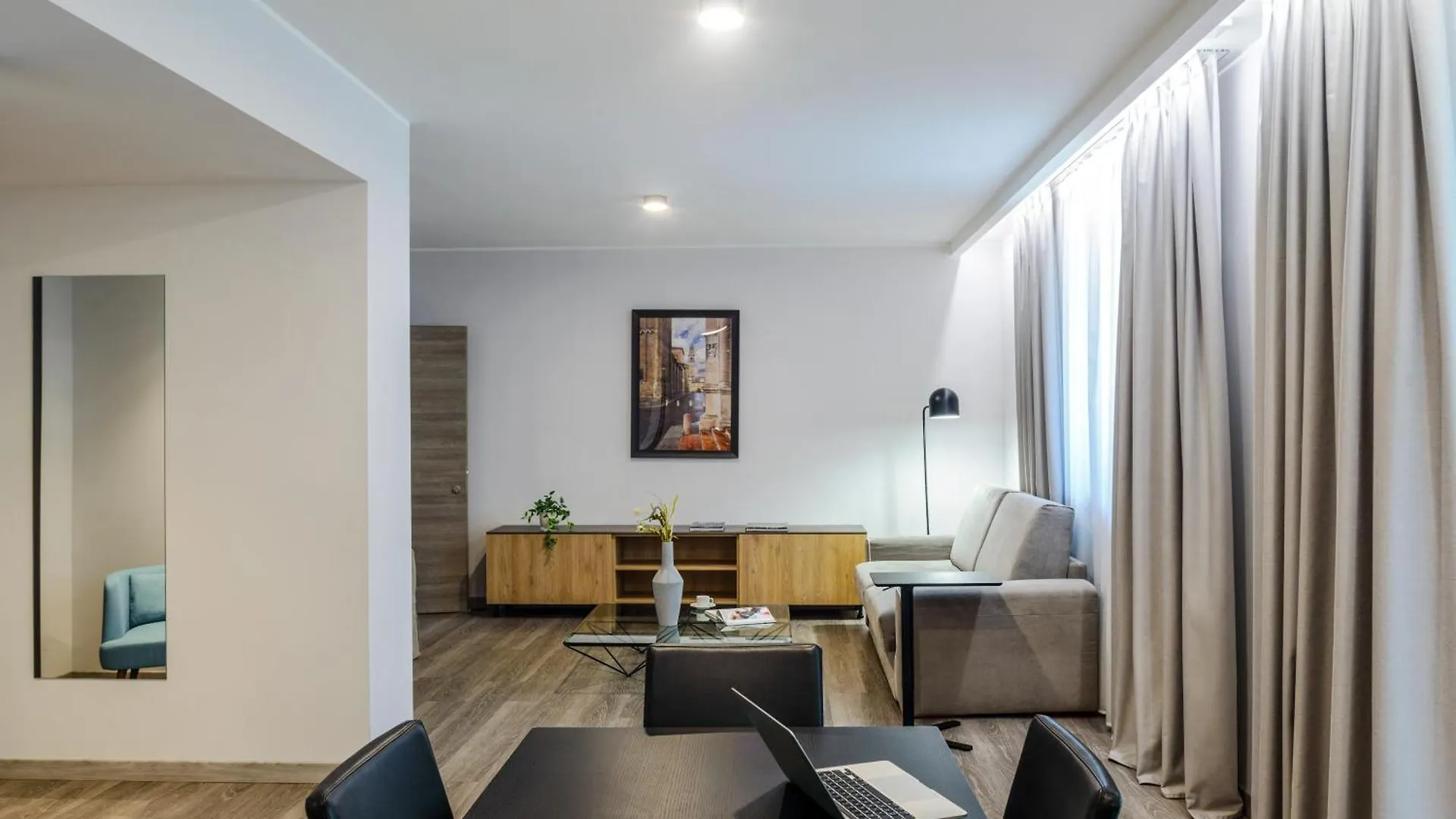 **** מלון Novotel Parma Centro איטליה